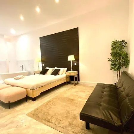 New!! Amazing Studio With Bathtub In Baixa * Lisbon